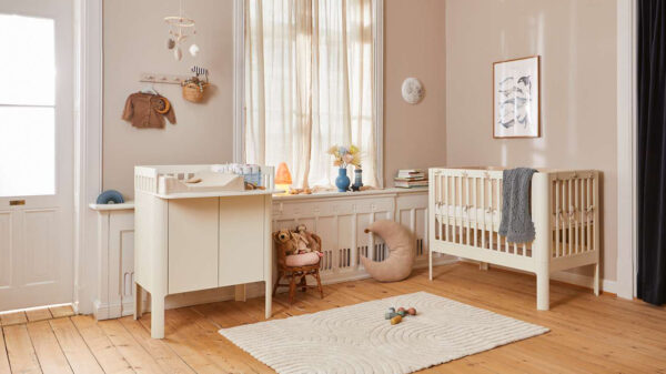 NOVA BABY COT + CHANGING TABLE