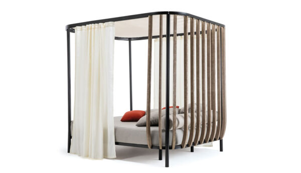 Swing lounge bed